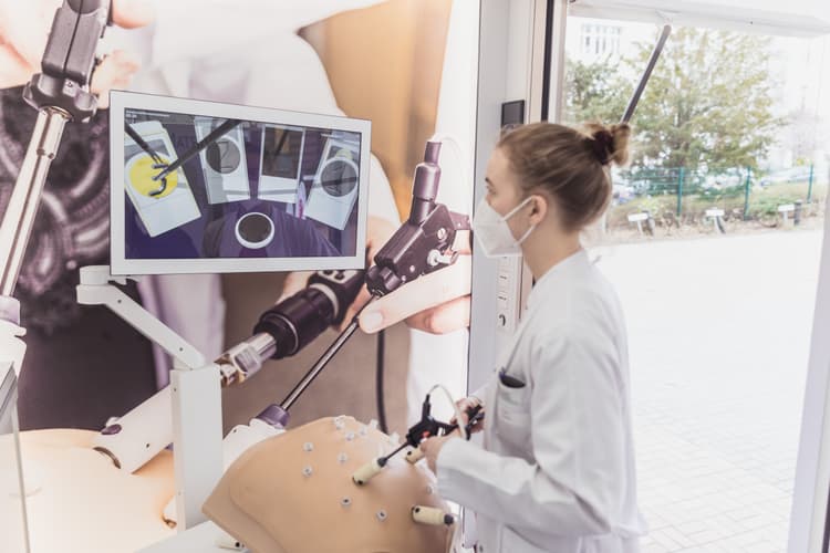 AR & VR Software for Healthcare Industry | Unity